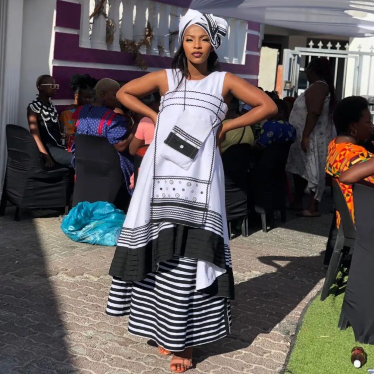 Beautiful Umbhaco Xhosa Traditional Attire For African Women 2024 ...